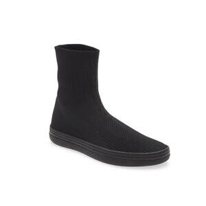 New Natori Rave Stretch Knit High Top Sneaker Bootie Women's Size 6